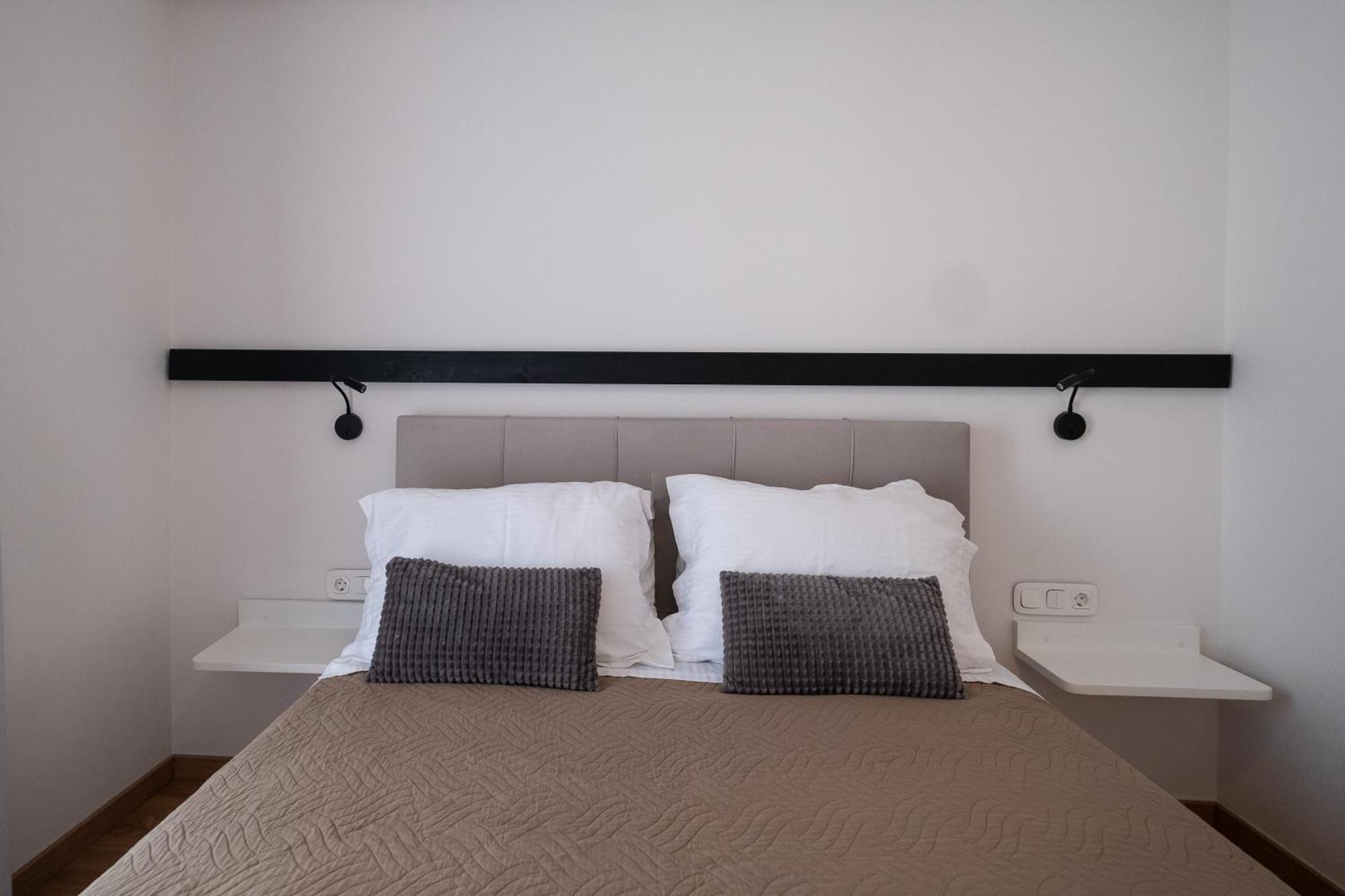 Savvina'S Residence Rhodes City Bagian luar foto